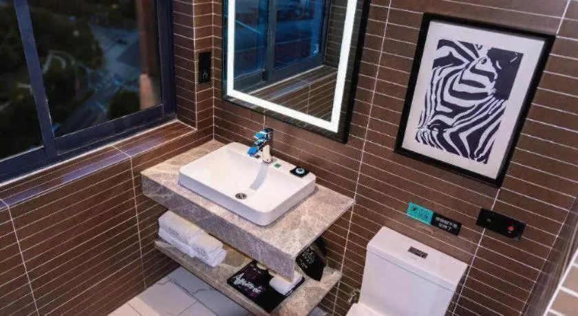 Xana Hotelle Nanchang Tengwang Pavilion Qingshan Road Metro Station