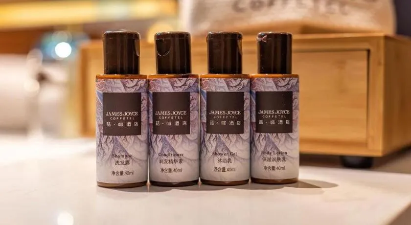 James Joyce Coffetel Anyang Railway Station Wenfeng Avenue Yinxu Scenic Spot