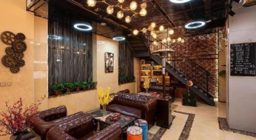 James Joyce Coffetel Anyang Railway Station Wenfeng Avenue Yinxu Scenic Spot