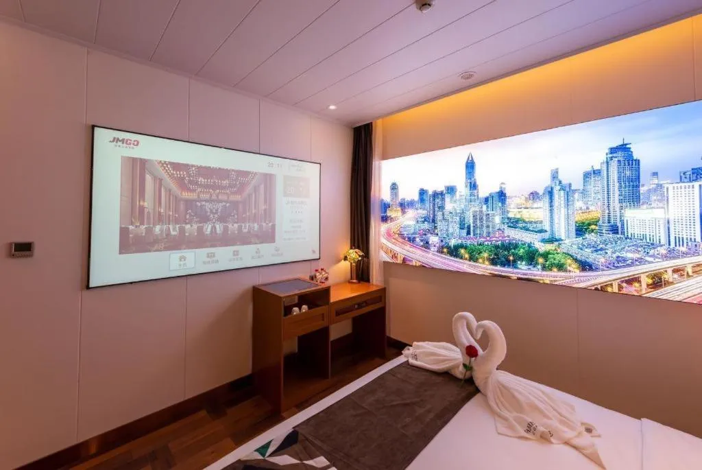 James Joyce Coffetel Anyang Railway Station Wenfeng Avenue Yinxu Scenic Spot