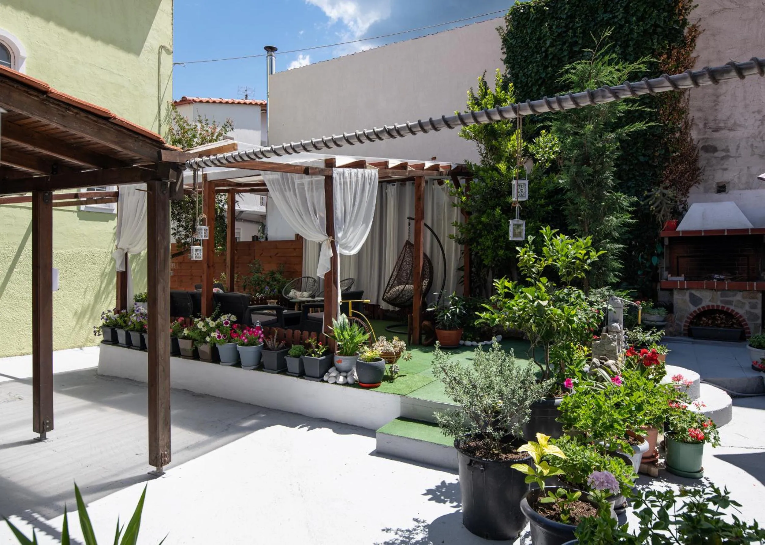 Garden in Epohikon Studios