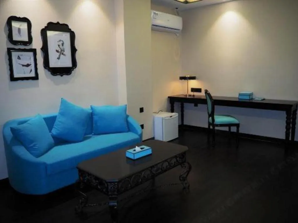 Xana Hotelle Yining Airport Road Jinwuyuan