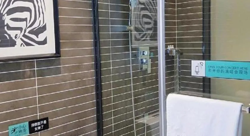 Xana Hotelle Yining Airport Road Jinwuyuan