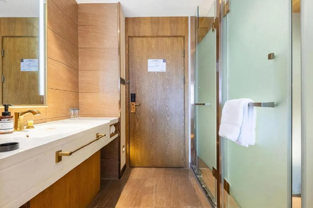 James Joyce Coffetel Tianjin Railway Station