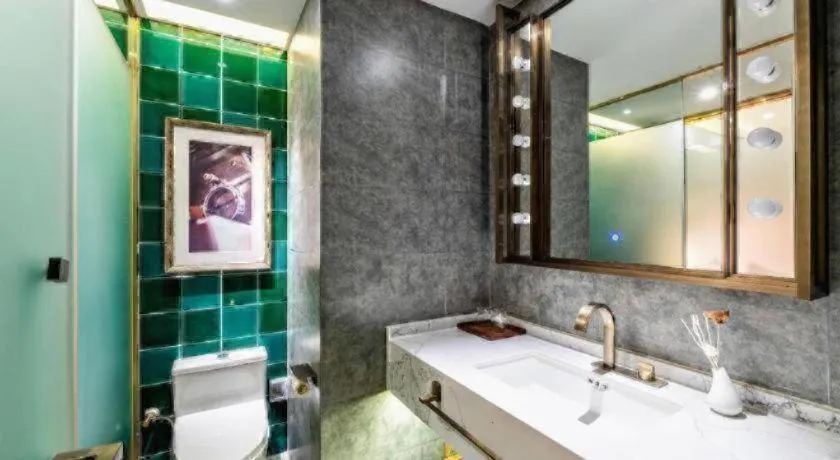 James Joyce Coffetel Tianjin Railway Station