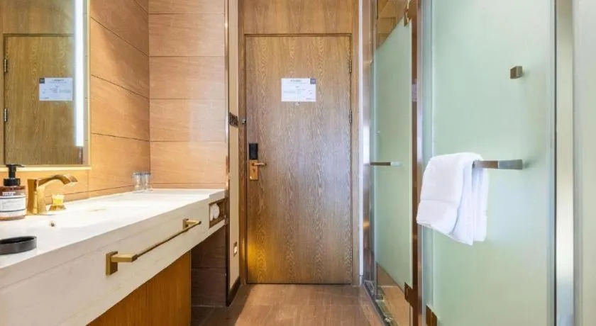 James Joyce Coffetel Tianjin Railway Station