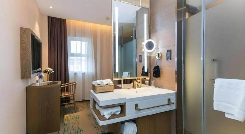 James Joyce Coffetel Tianjin Railway Station