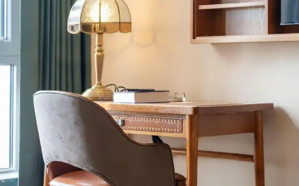 James Joyce Coffetel Tianjin Railway Station