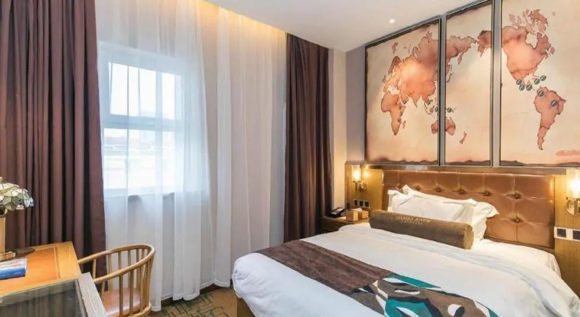 Bed in James Joyce Coffetel Tianjin Railway Station