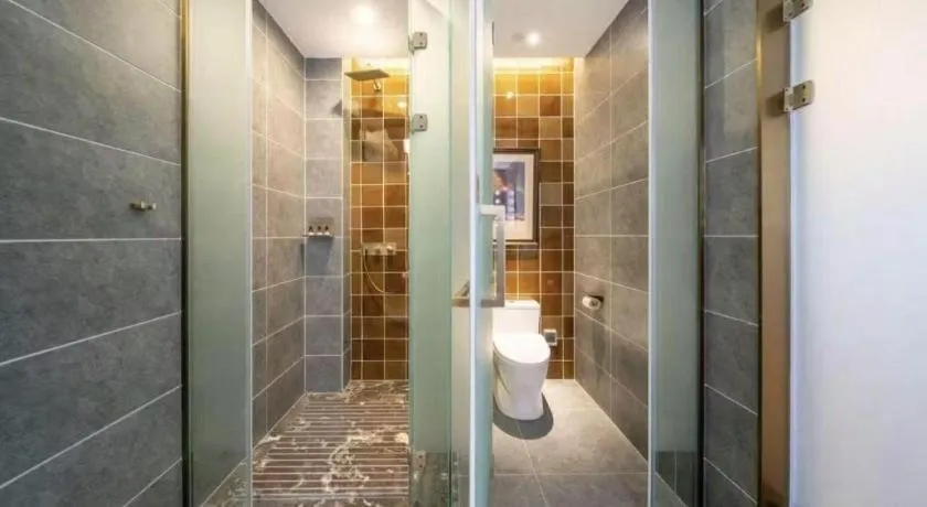 James Joyce Coffetel Tianjin Railway Station