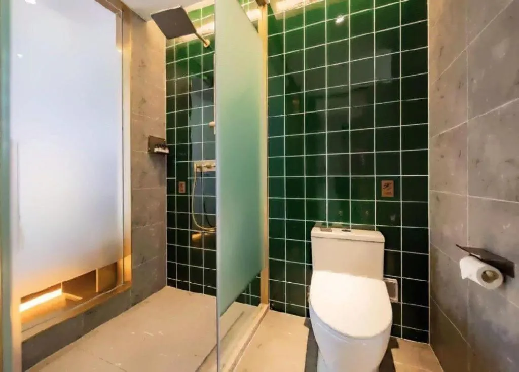 James Joyce Coffetel Tianjin Railway Station