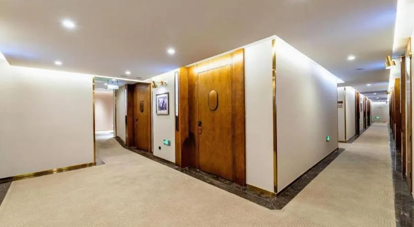 James Joyce Coffetel Tianjin Railway Station