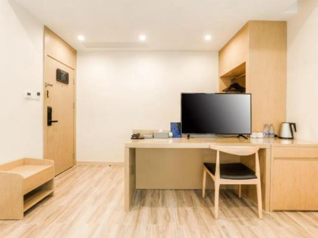 ZMAX Hotels Wuhan East Lake