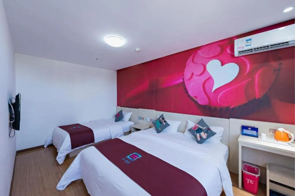 Bed in PAI Hotels Beijing Tongzhou Majuqiao