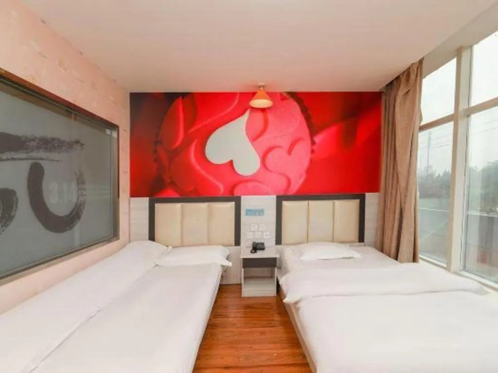 Bed in PAI Hotels Beijing Tongzhou Majuqiao
