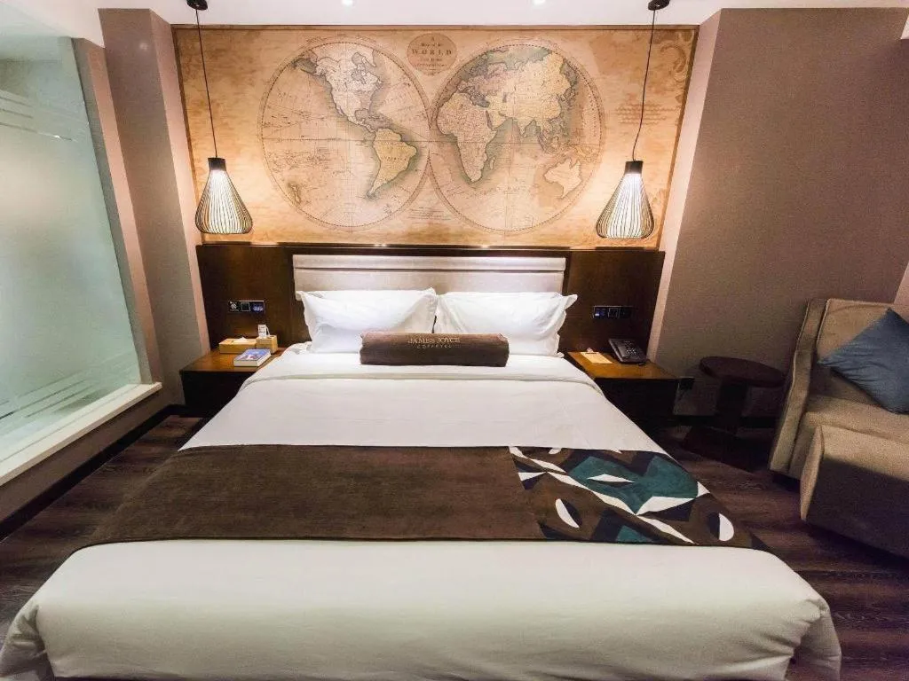 Bed in James Joyce Coffetel Jilin Railway Station Fortune Plaza