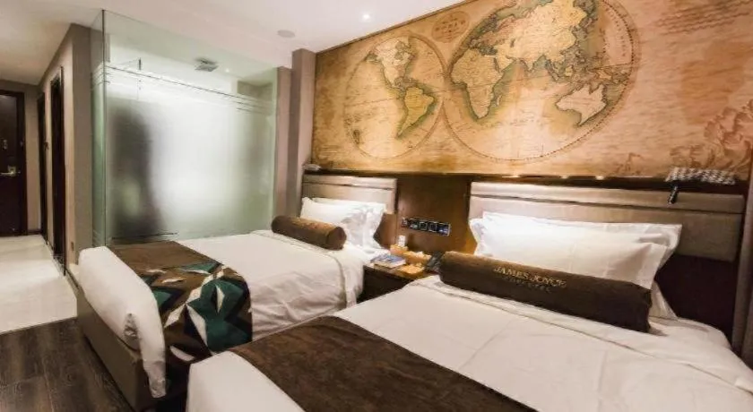 Bed in James Joyce Coffetel Jilin Railway Station Fortune Plaza