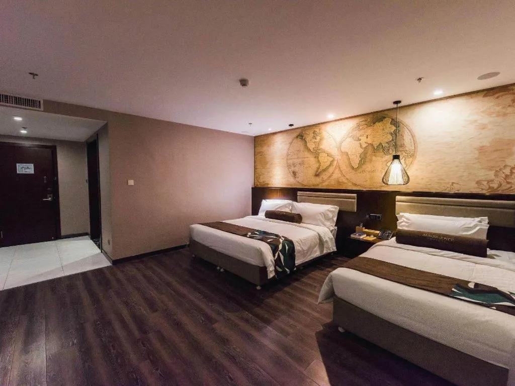 Bed in James Joyce Coffetel Jilin Railway Station Fortune Plaza