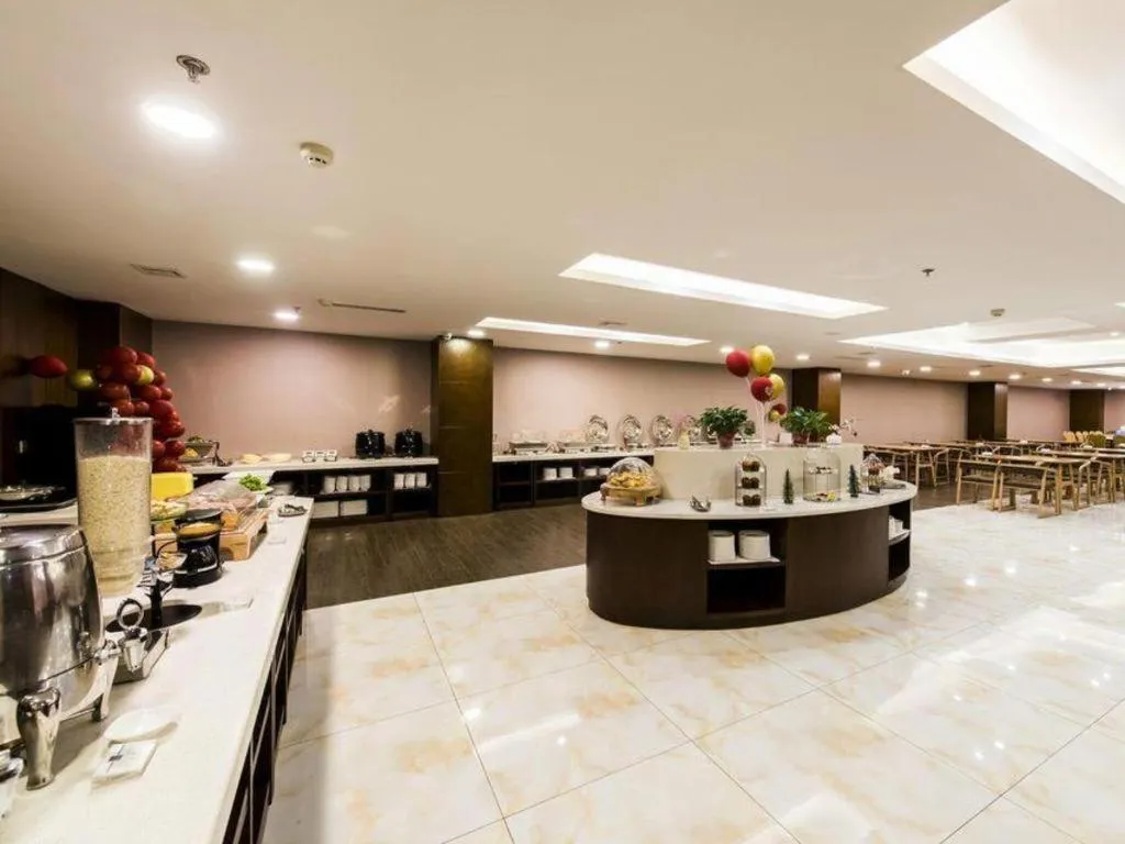 James Joyce Coffetel Jilin Railway Station Fortune Plaza