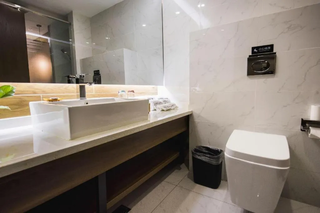 James Joyce Coffetel Jilin Railway Station Fortune Plaza