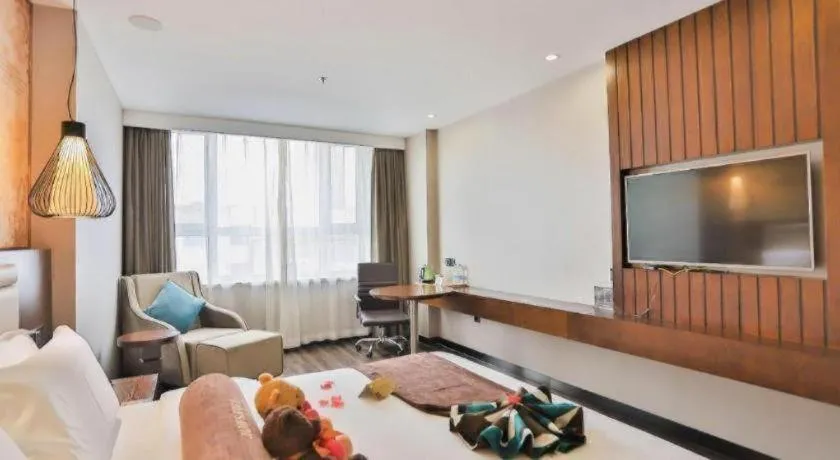 James Joyce Coffetel Jilin Railway Station Fortune Plaza