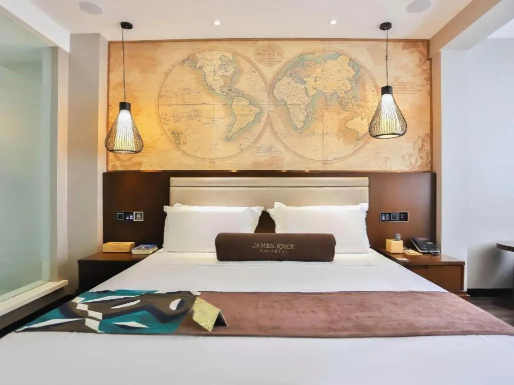 Bed in James Joyce Coffetel Jilin Railway Station Fortune Plaza