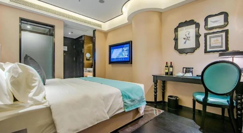 Bed in Xana Hotelle Tianjin Binjiang Road Heping Road Metro Station Quanyechang