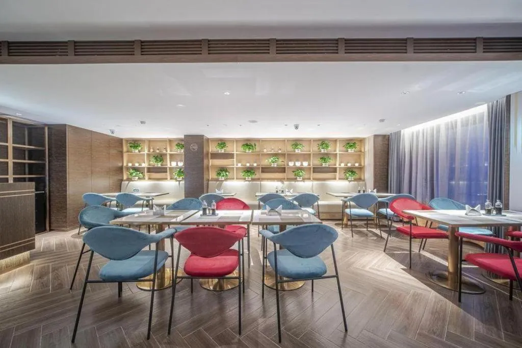 James Joyce Coffetel Harbin West High-speed Railway Station Wanda Plaza