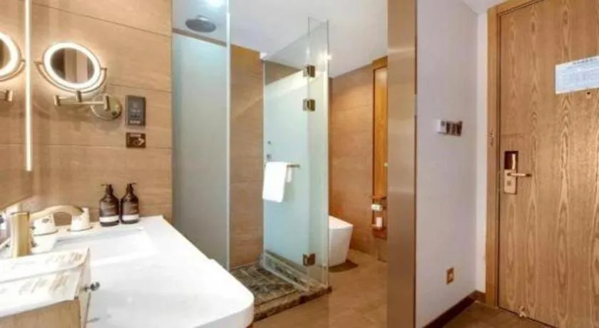 James Joyce Coffetel Harbin West High-speed Railway Station Wanda Plaza