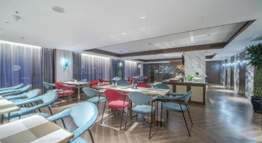 James Joyce Coffetel Harbin West High-speed Railway Station Wanda Plaza