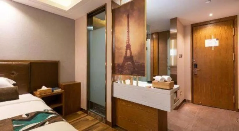 Bed in James Joyce Coffetel Harbin West High-speed Railway Station Wanda Plaza