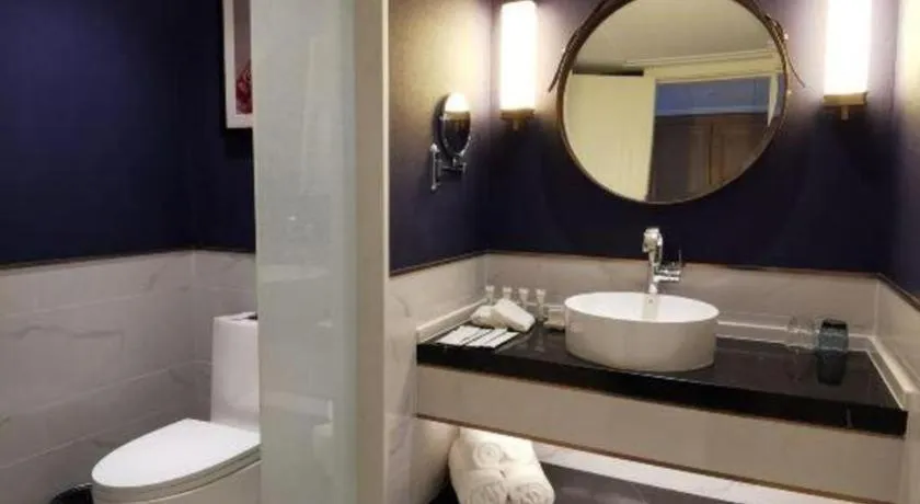 James Joyce Coffetel Harbin West High-speed Railway Station Wanda Plaza