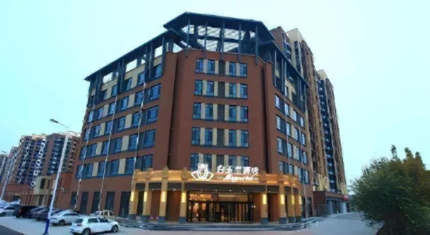 Magnotel Hengshui Lake Jizhou Middle School