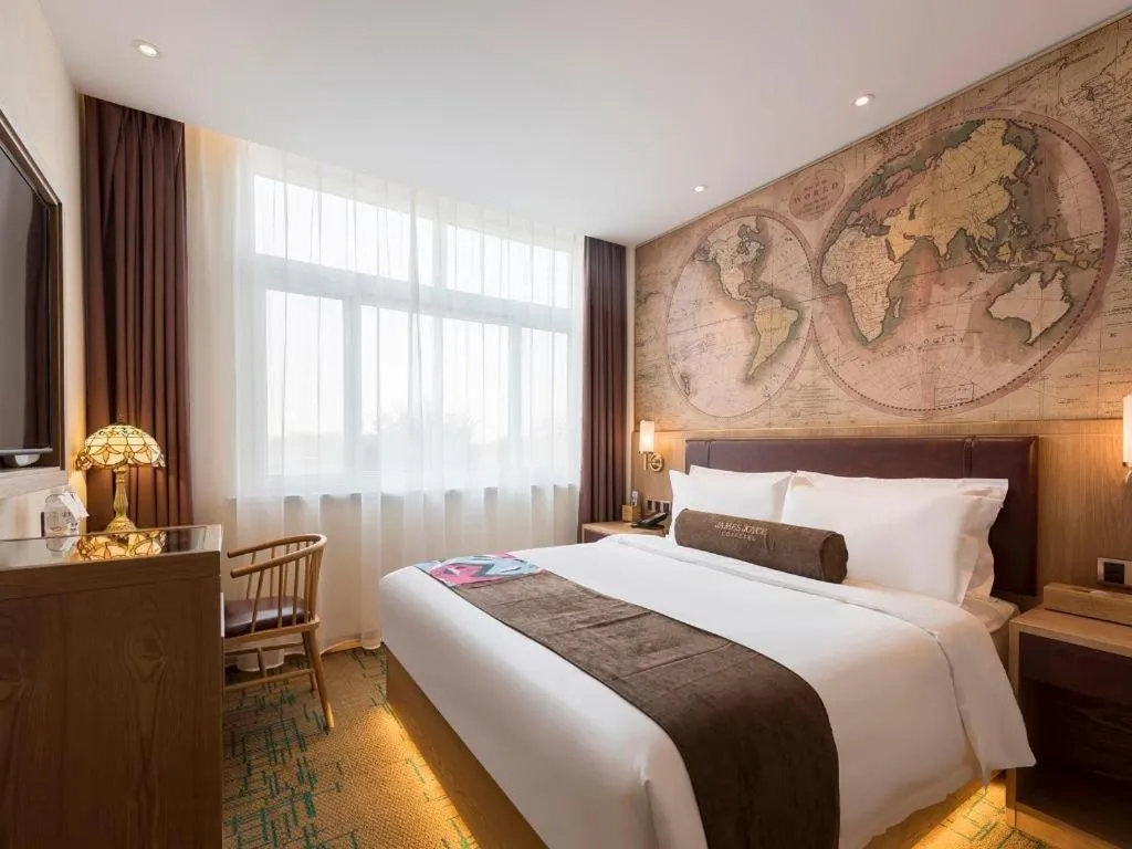 Bed in James Joyce Coffetel Tangshan Zunhua Film City