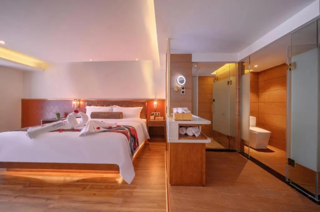 Bed in James Joyce Coffetel Wuhan Gutian Er Road Metro Station