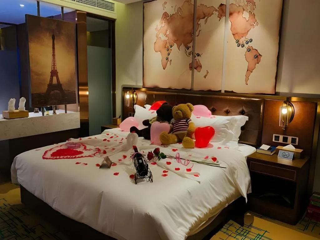 Bed in James Joyce Coffetel Wuhan Gutian Er Road Metro Station