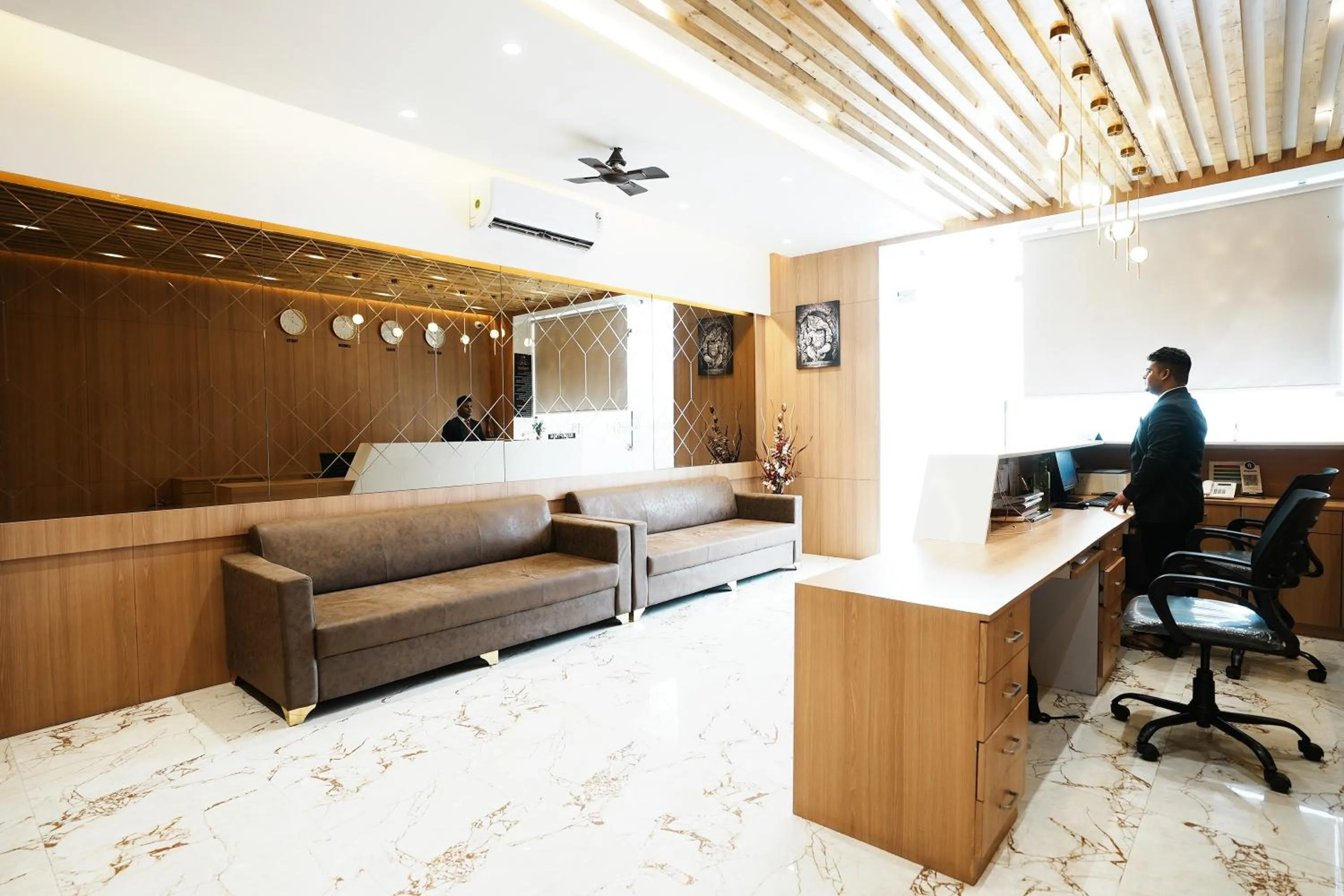 Lobby or reception in Madhav Residency Hotel & Banquet, Kalyan, Mumbai