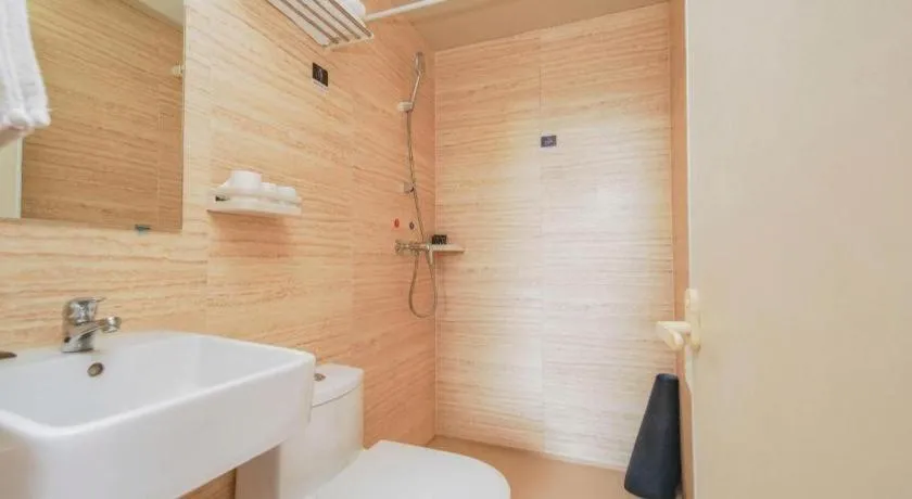 PAI Hotels Shijiazhuang Railway Station West Square