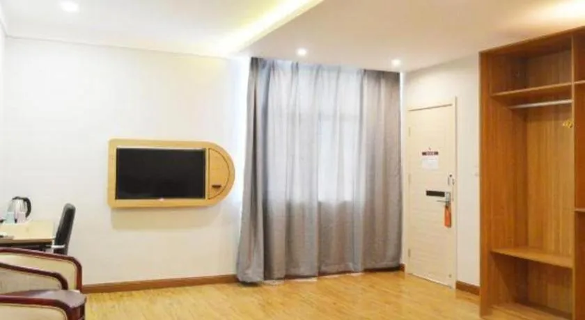 PAI Hotels Shijiazhuang Railway Station West Square