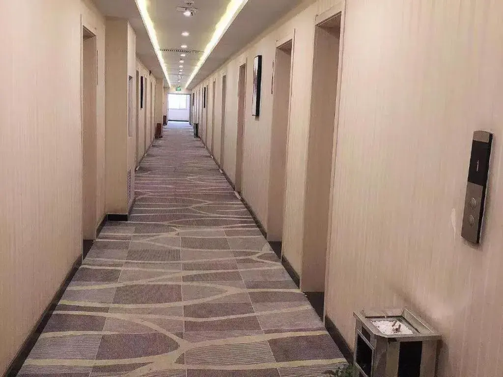 PAI Hotels Shijiazhuang Railway Station West Square PAI Hotels Shijiazhuang Railway Station West Square