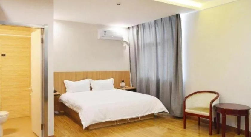 Bed in PAI Hotels Shijiazhuang Railway Station West Square