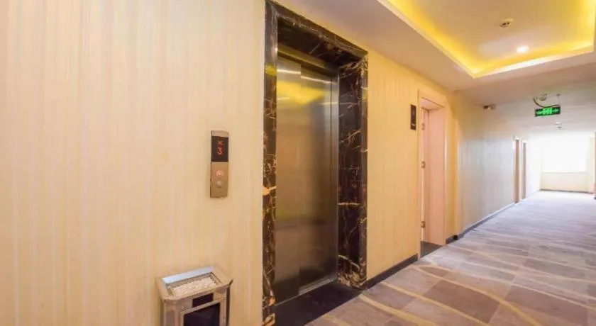 PAI Hotels Shijiazhuang Railway Station West Square