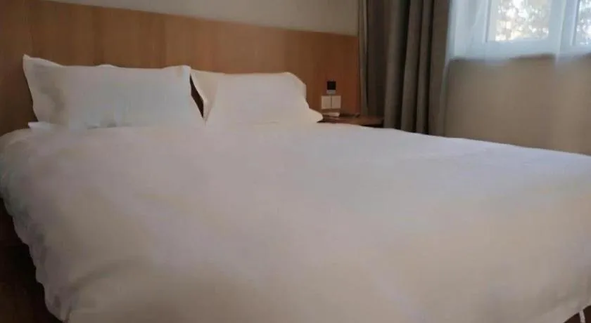 Bed in PAI Hotels Shijiazhuang Railway Station West Square