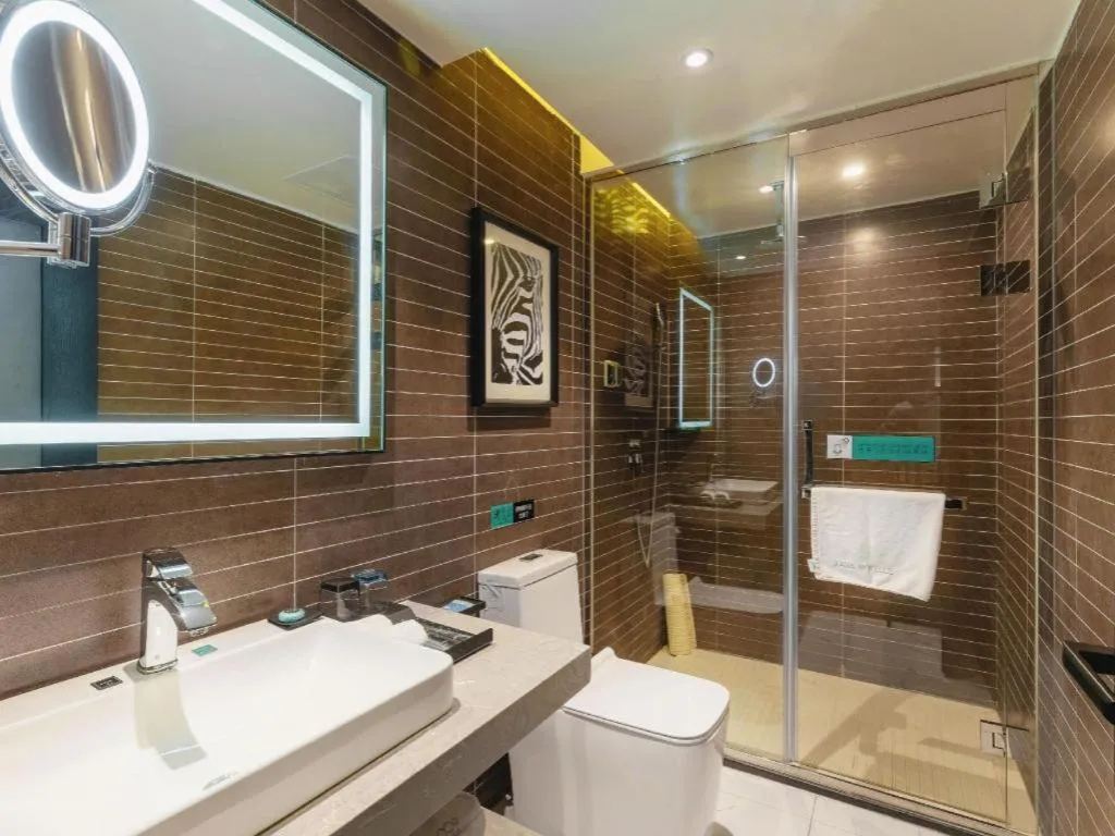 Xana Hotelle Tangshan North Railway Station