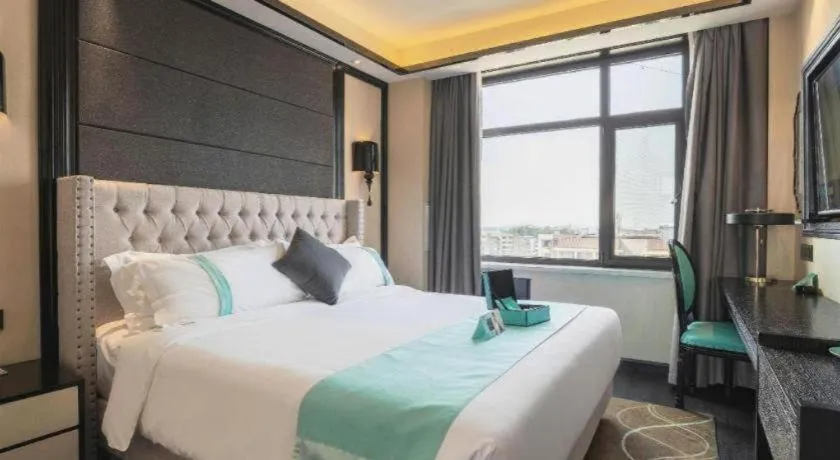 Bed in Xana Hotelle Tangshan North Railway Station