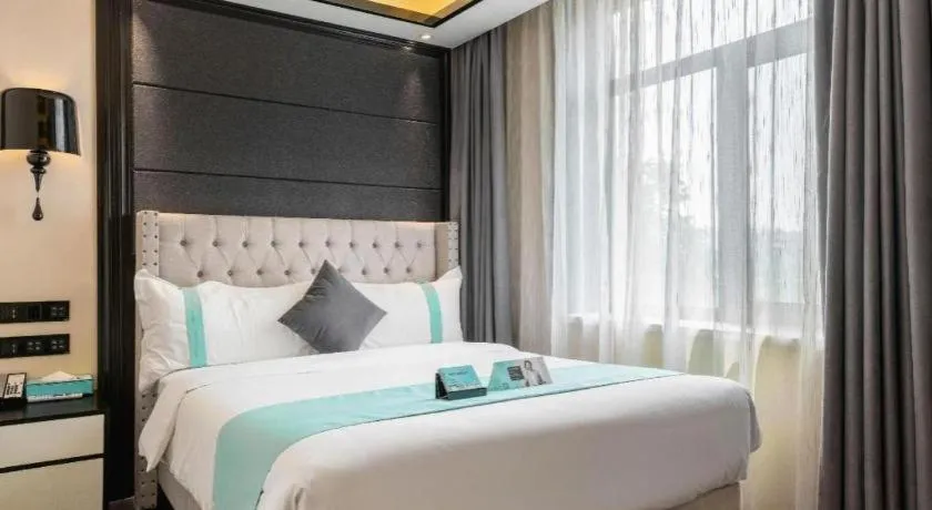 Bed in Xana Hotelle Tangshan North Railway Station