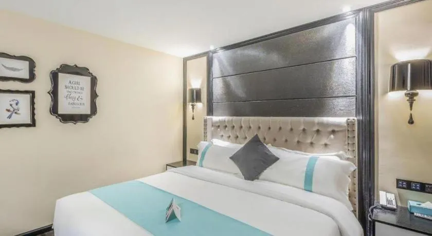 Bed in Xana Hotelle Tangshan North Railway Station