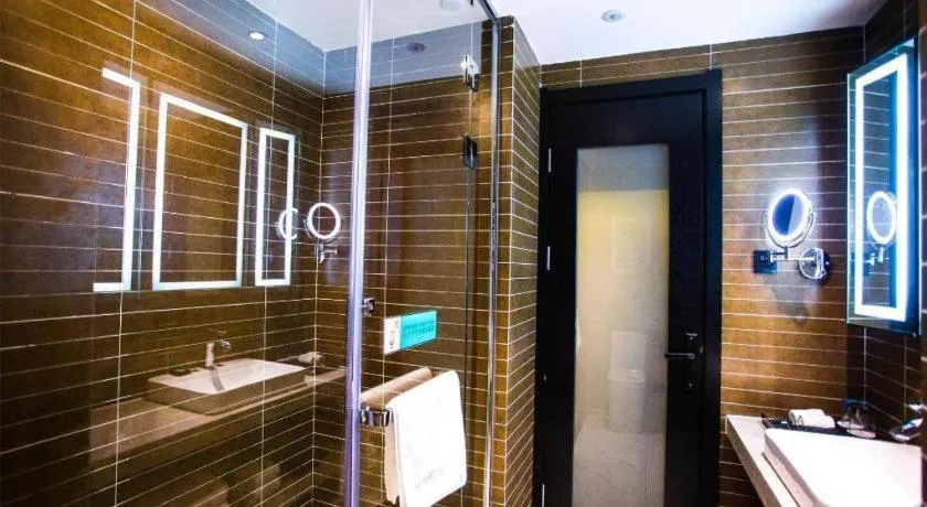 Xana Hotelle Tangshan North Railway Station