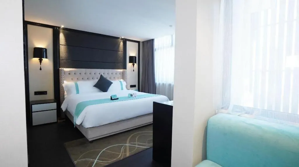 Bed in Xana Hotelle Tangshan North Railway Station