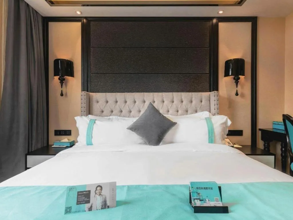 Bed in Xana Hotelle Tangshan North Railway Station